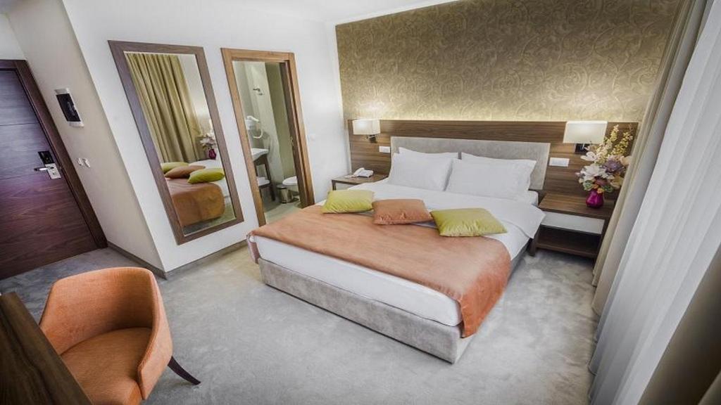 Одноместный (Бюджетный одноместный номер), Marshal Luxury Rooms