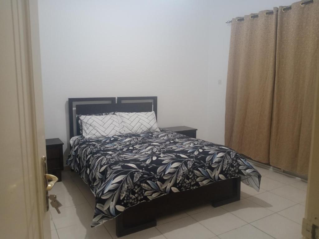 Furnished room in a villa in town center. With private bathroom photo 4
