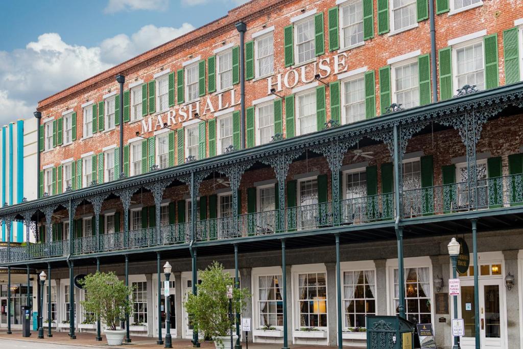 The Marshall House image