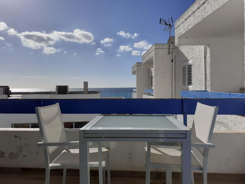 Precioso Apartamento a 20 metros del mar photo 2