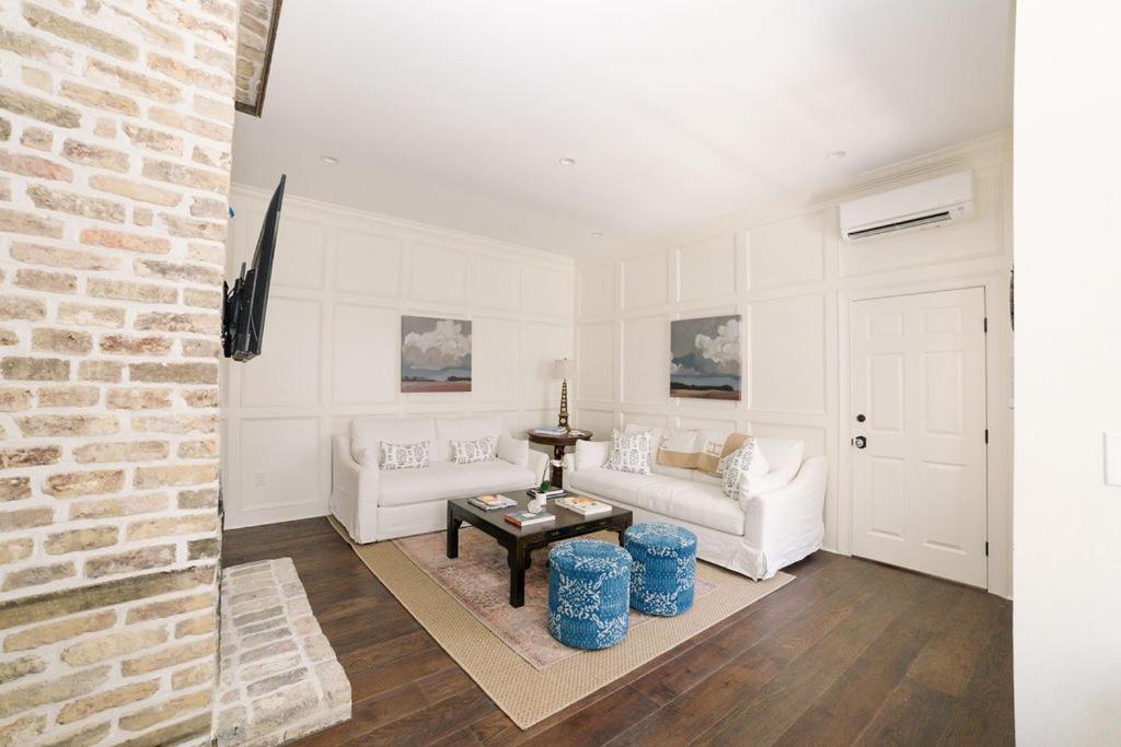 Guesthouse Charleston EAST 44 image