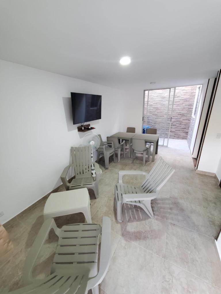 Hermosa casa en Santa Marta! (Conjunto Cerrado) photo 1