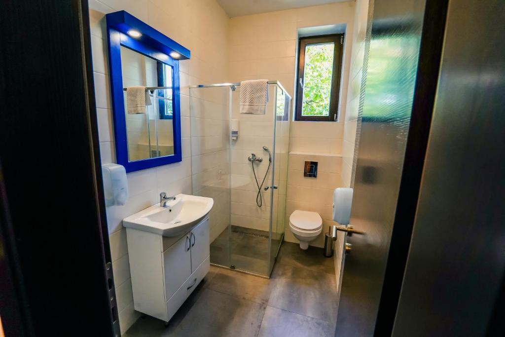 Bagrina Suites photo 3