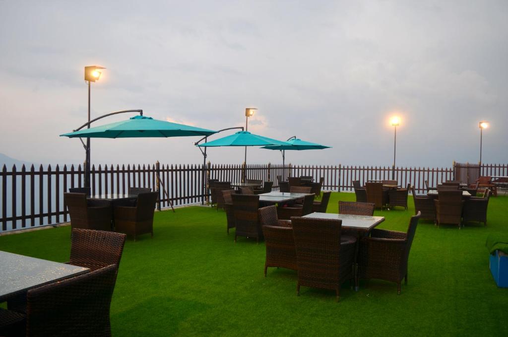Holiday Grand Resort Bhurban photo 1