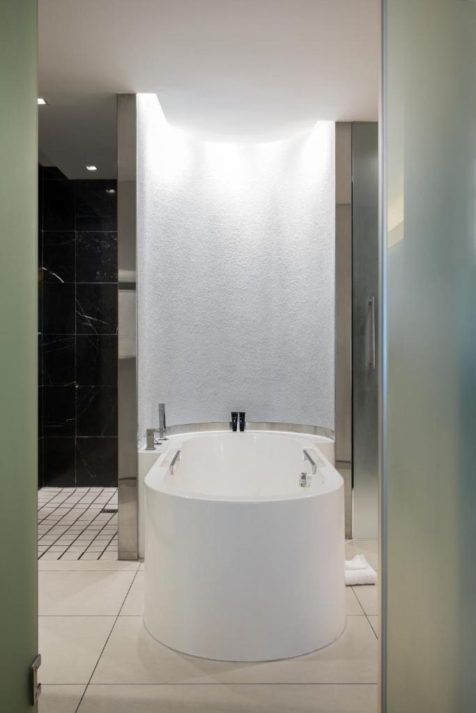 The Capital 15 on Orange Hotel & Spa - Tap to explore photos