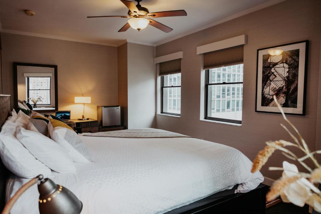 Двухместный (Номер Делюкс), Selina Chicago