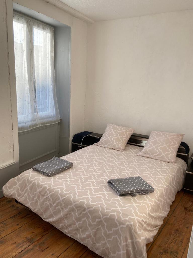 Appart au 1 etage photo 1