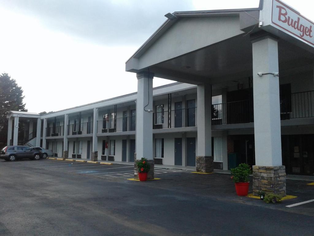 Budget Inn Anderson photo 2