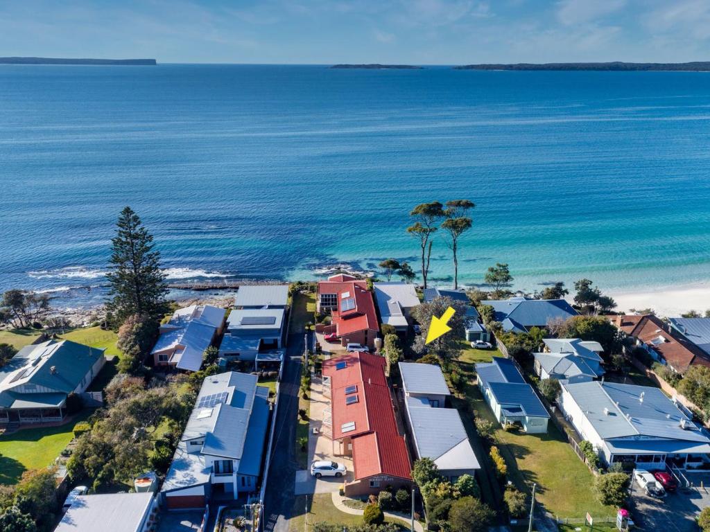 Scarborough Hyams Beach photo 2