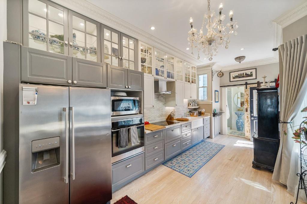 San Francisco Retreat Just Steps from Golden Gate Park and Ocean Beach! home photo 3