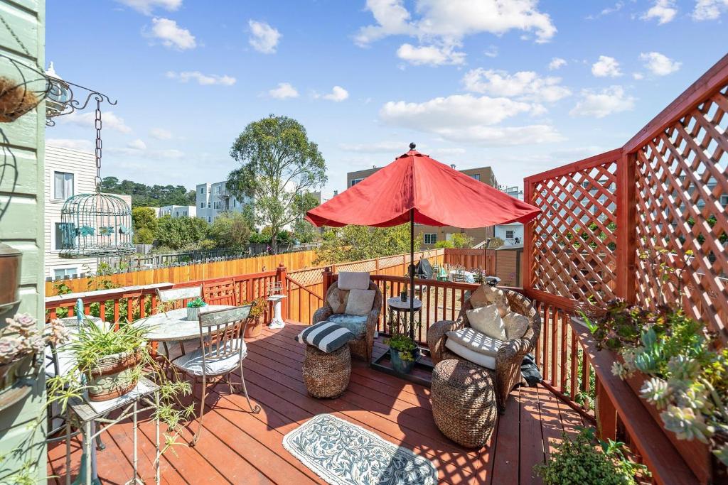 San Francisco Retreat Just Steps from Golden Gate Park and Ocean Beach! home photo 2