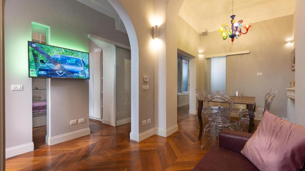 Gregoriana Luxury Rental in Rome Room Type - Three-Bedroom Apartment
