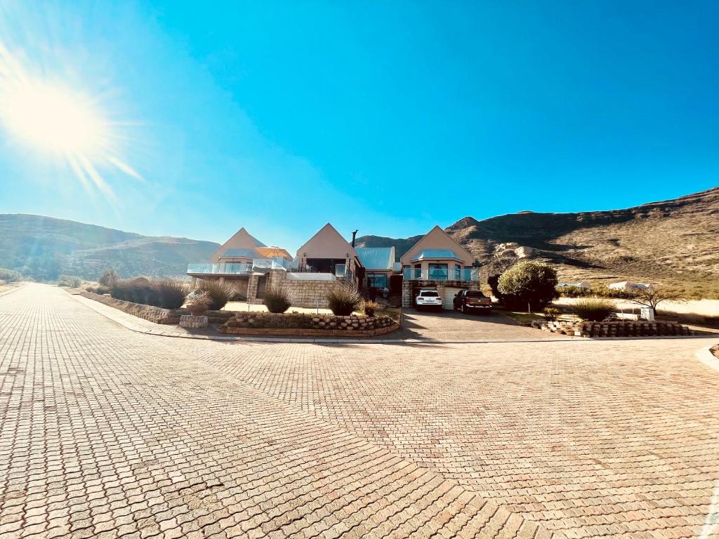 Clarens Grand Villa photo 3