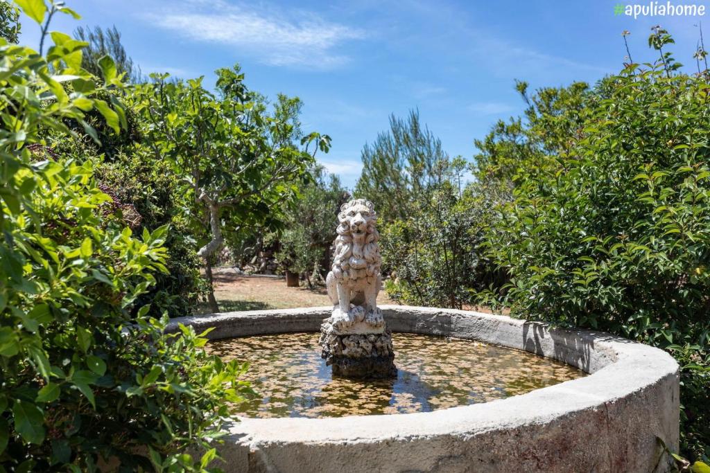 Villetta con piccola piscina a Torre Suda photo 1