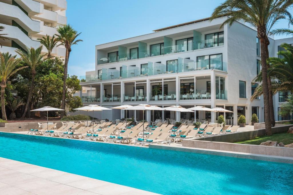 Iberostar Cala Millor - Adults Only photo 3