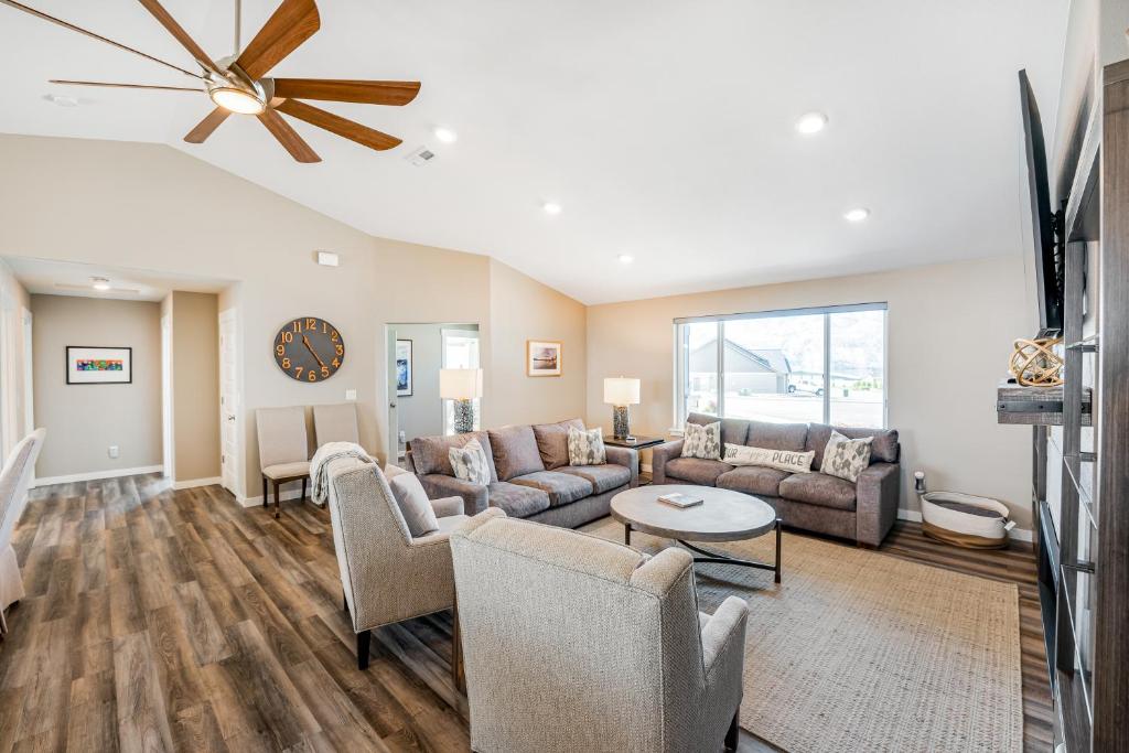 Manzanita Casita With Pool & Spa photo 2