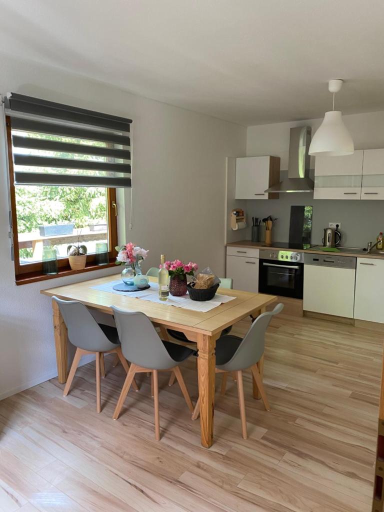 Ferienwohnung-/Haus mit kostenfreiem Parkplatz photo 1