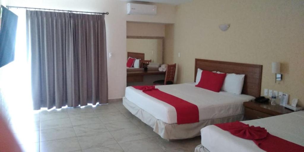Hotel JS photo 1