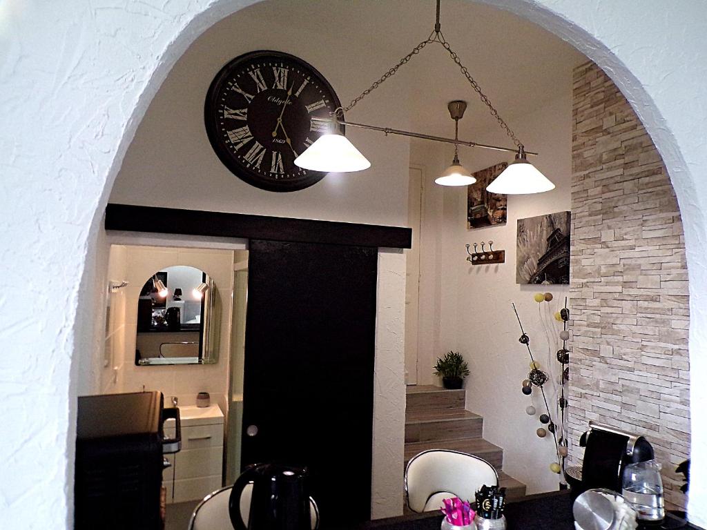 Studio en centre ville à 10 mn à pied de la gare photo 2