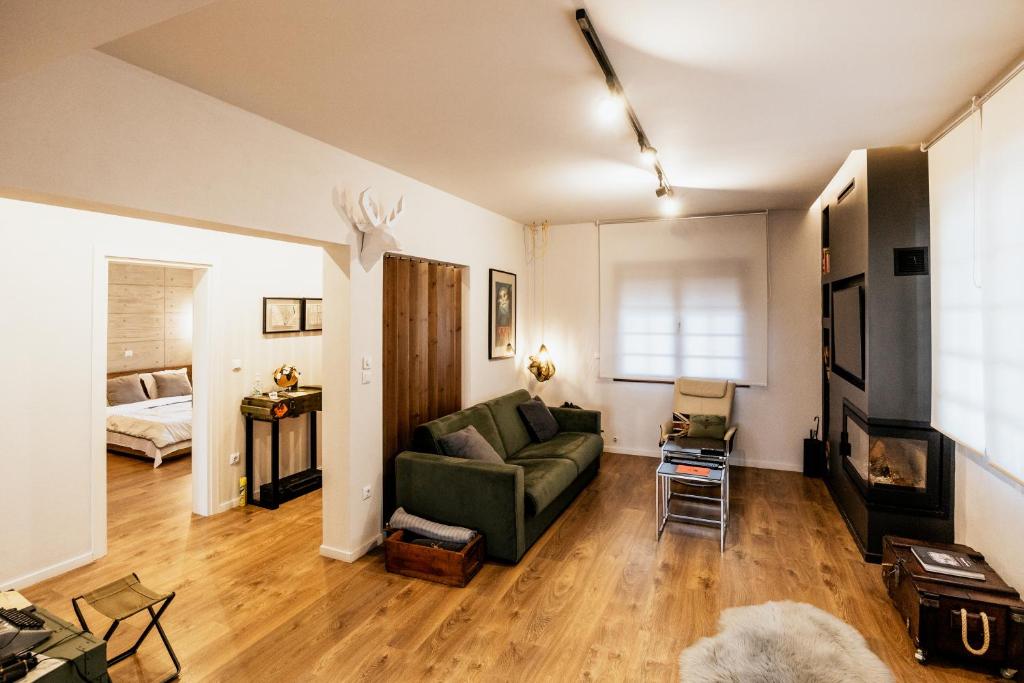 Fort D-Val luxurious apartment photo 2