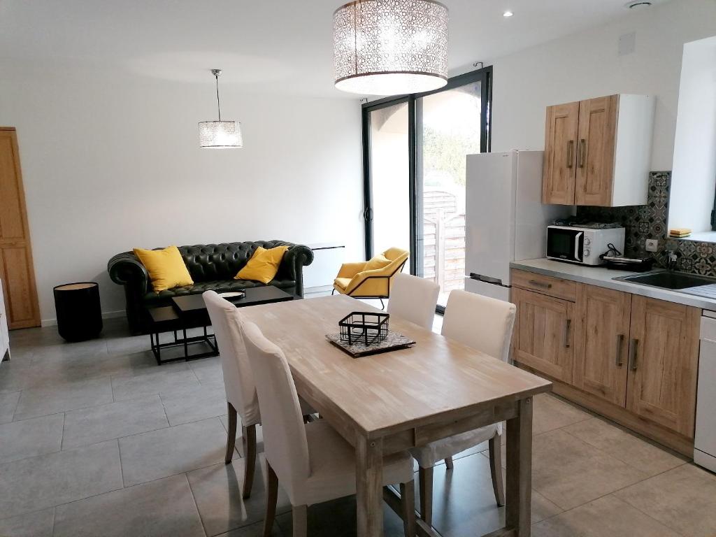 Maison de 2 chambres avec jardin clos et wifi a Sainte Genevieve les Gasny photo 4