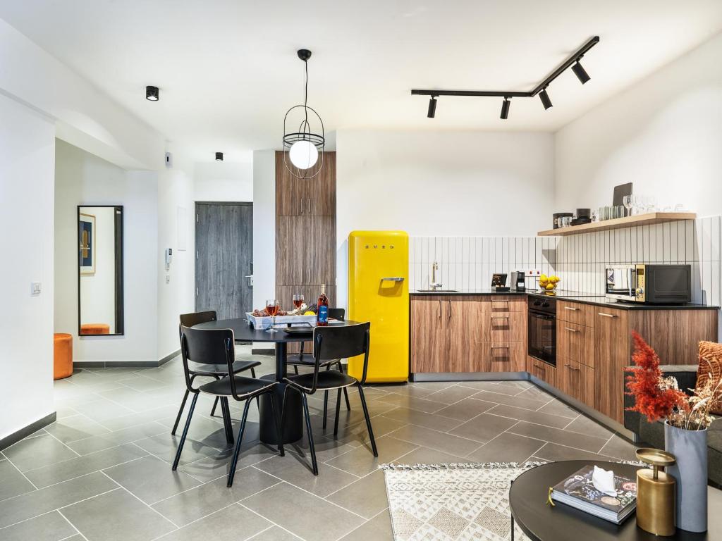 LIV URBAN Suites photo 3