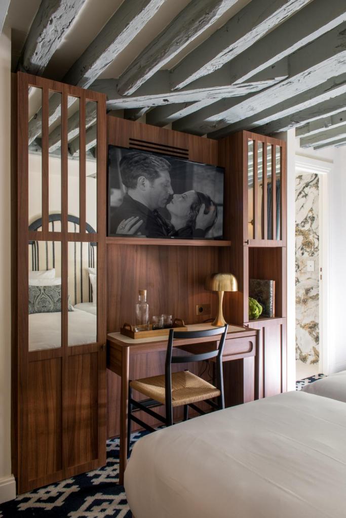 Двухместный (Номер Делюкс), Hôtel Saint Germain Des Prés