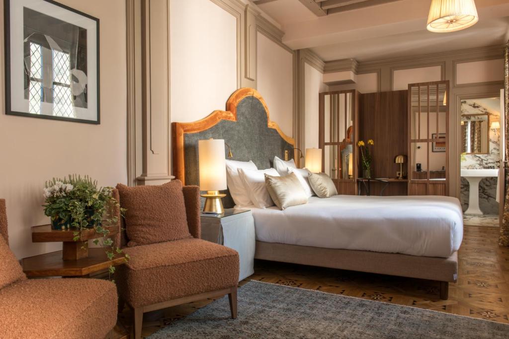 Сьюит (Люкс с кроватью размера «king-size»), Hôtel Saint Germain Des Prés