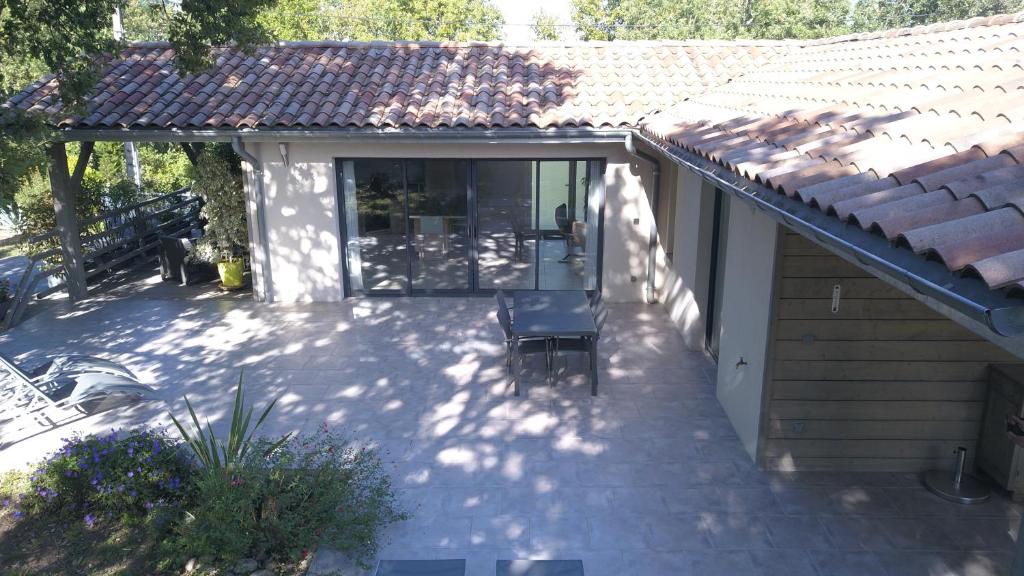 Les Oliviers gîte grand confort au calme classé 3 étoiles photo 2