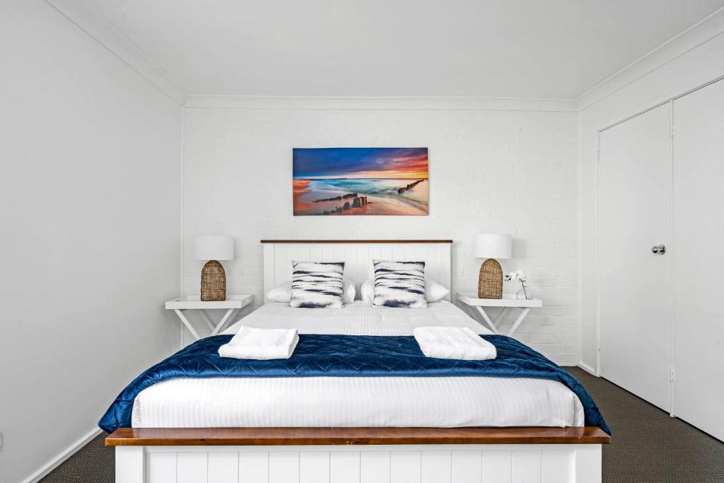 Husky 56 Beachfront Villa's