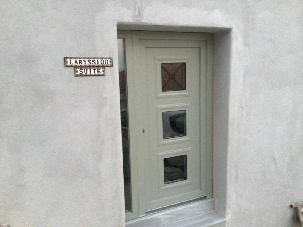 Laryssiou Suite photo 1