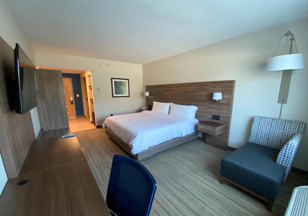 Holiday Inn Express Hotel & Suites CD. Juarez - Las Misiones, an IHG Hotel photo 1