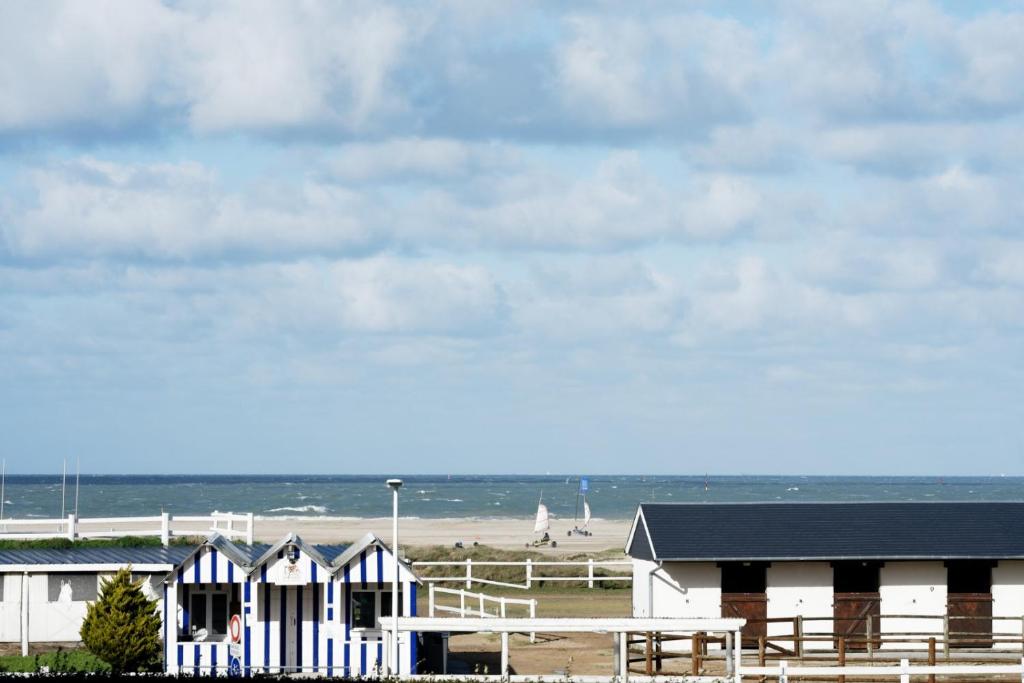 Le LUXE & votre VUE MER à Ouistreham Riva Bella photo 3