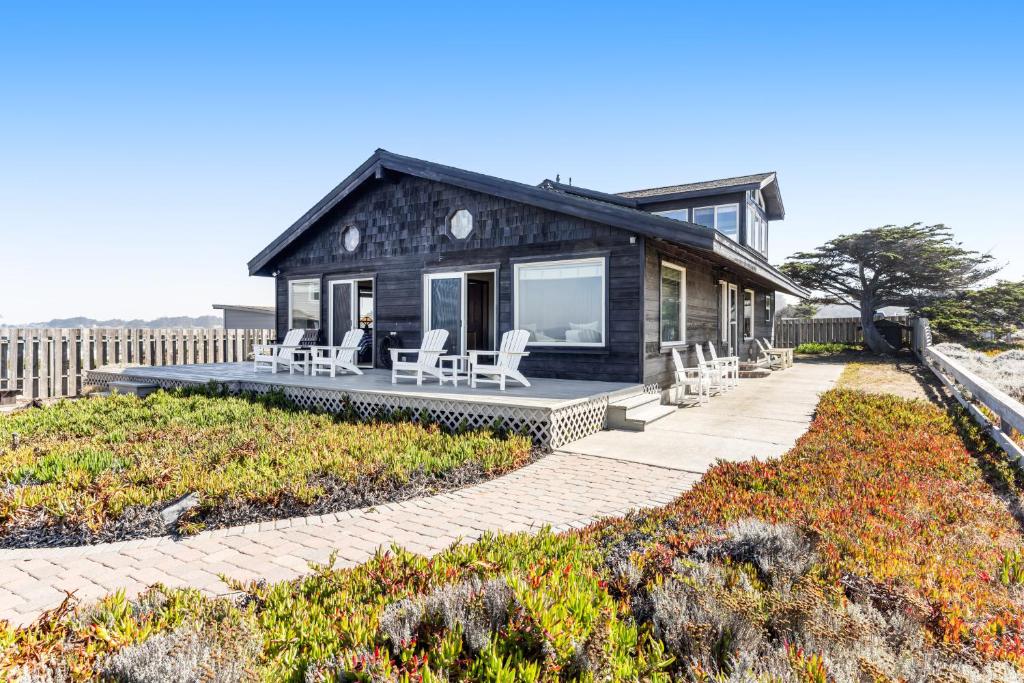 Sunset Cove photo 1