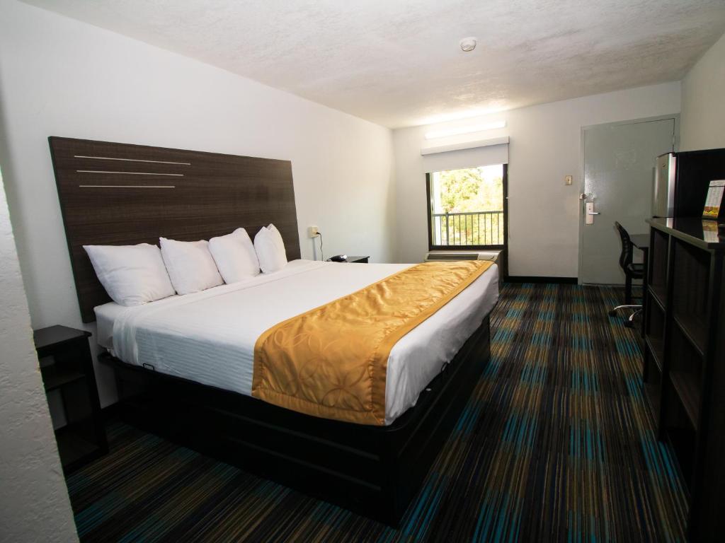 Sweet Dream Inn - University Park photo 4