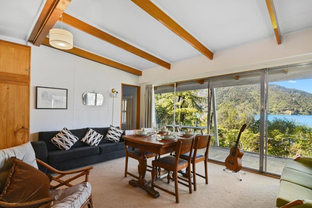 Scenic Serenity - Anakiwa Holiday Home photo 2