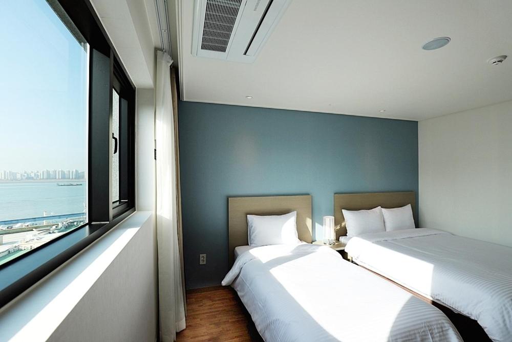 Sea & Moon Tourist Hotel - Tap to explore photos