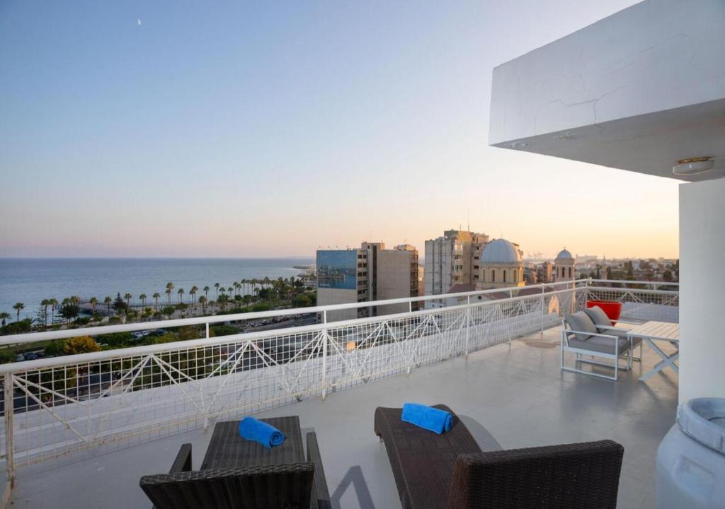 1-80 Collection Penthouse by TrulyCyprus photo 3