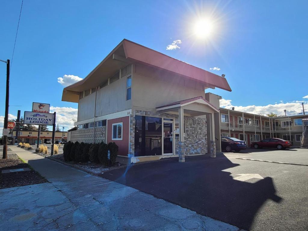 Holiday Lodge Yakima image