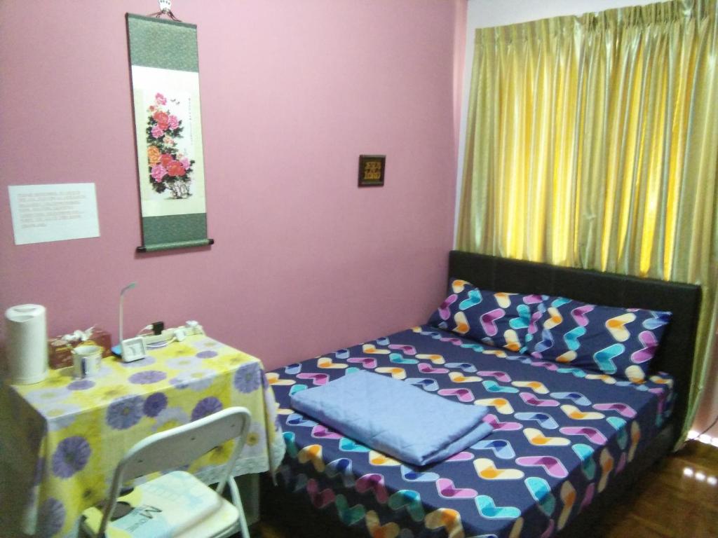 COMFORTABLE MASTERBEDROOM SUITE photo 3