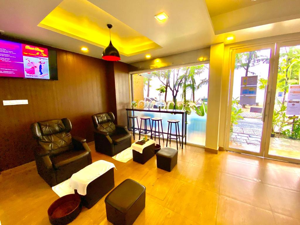 Beach Breeze and Spa photo 1