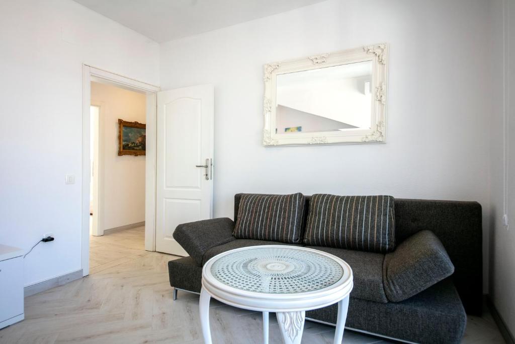 Luxury Seafront flat Perzagno 2 photo 3