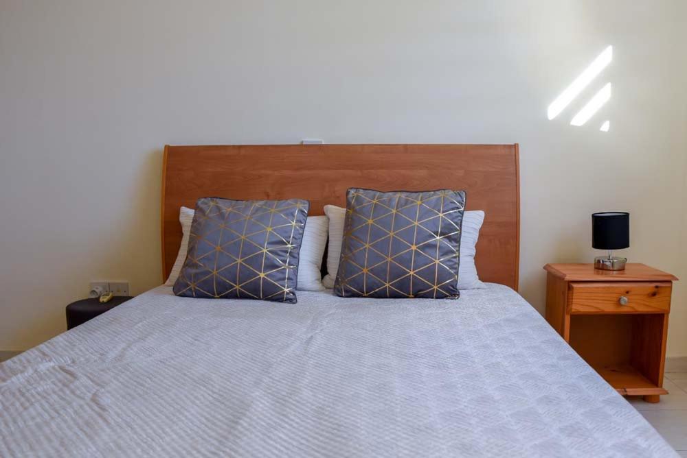 Melania Gardens Apartment photo 4