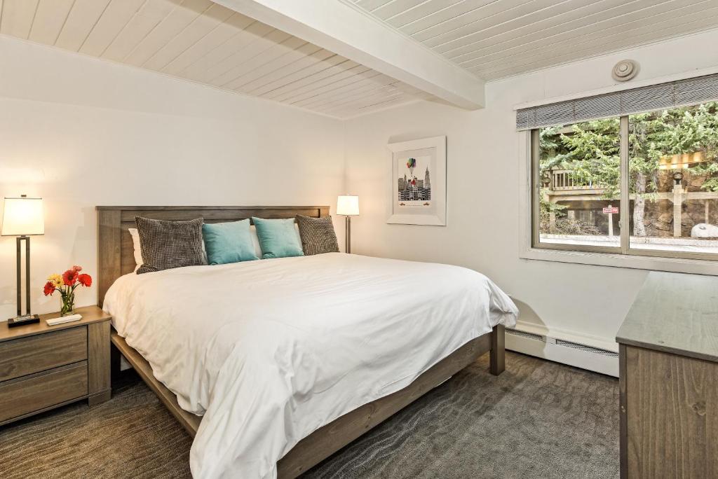 Standard Two Bedroom - Aspen Alps #103 photo 2