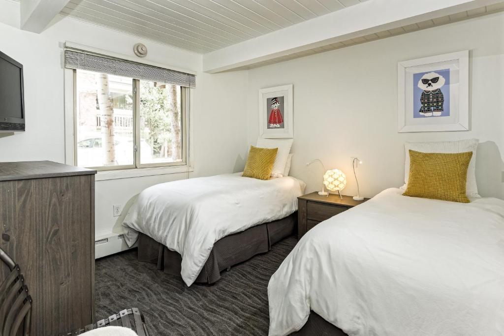Standard Two Bedroom - Aspen Alps #103 photo 3