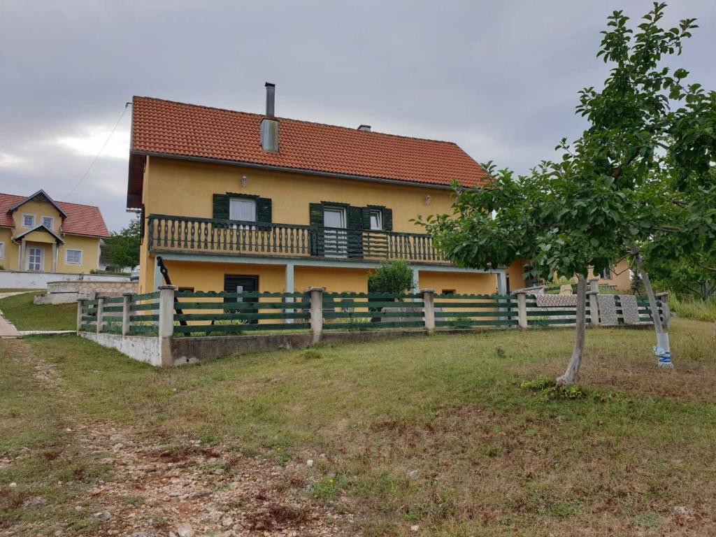 House ROZA photo 1