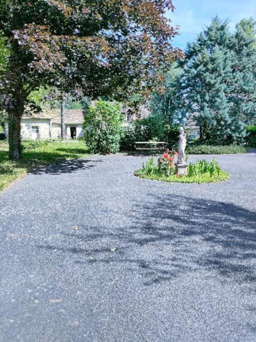"Rêves de Gamins", Gîte de campagne "La Camusière" proche du pôle Européen et 24h photo 2
