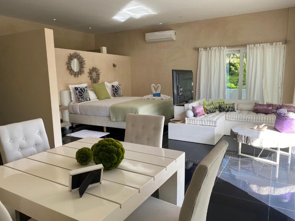 CASA-22 Luxury Boutique Hotel photo 2