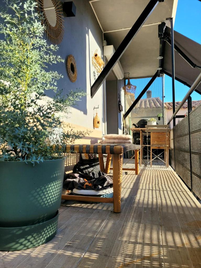 Maison douillette au cœur de village provençal photo 3