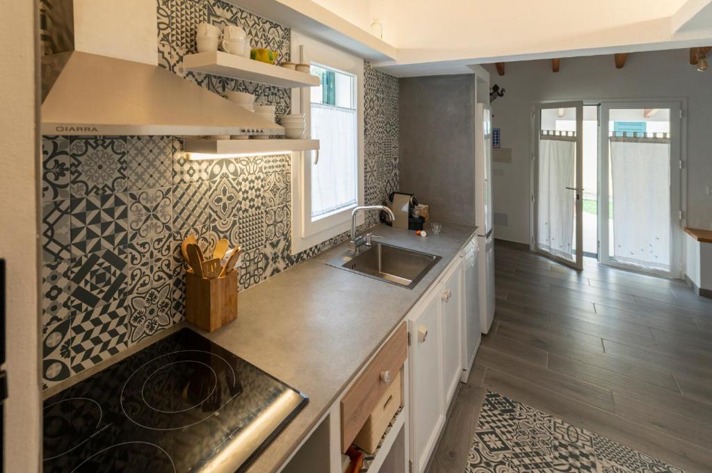 Apartamento con piscina y playa photo 3